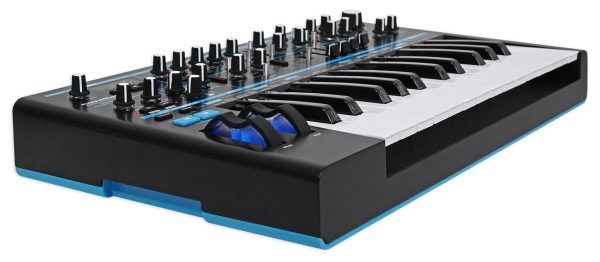 Novation BASS STATION II 25-Key Monophonic MIDI USB Analog Keyboard Synthesizer Supply